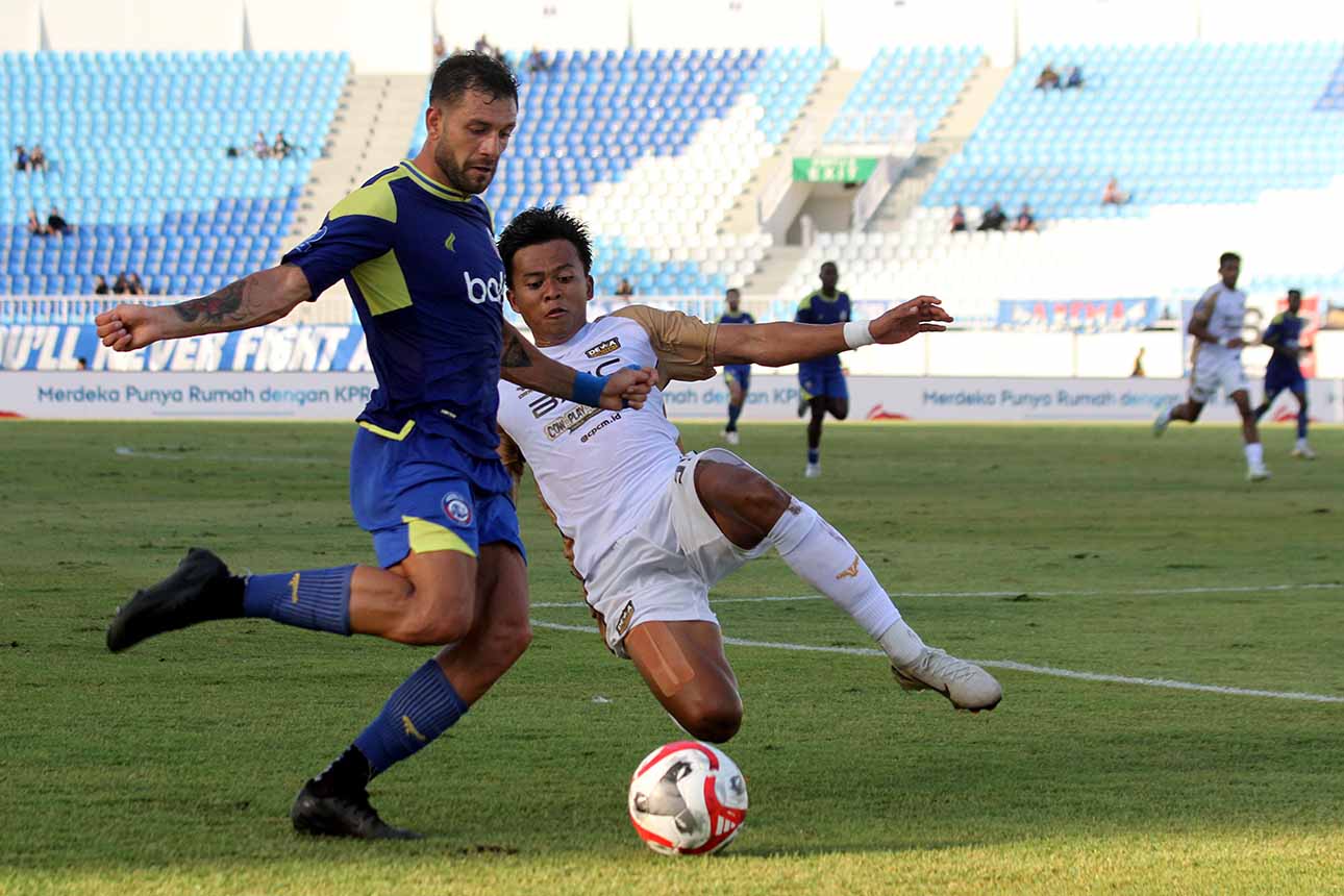 Foto: Dewa United Kemenangan atas Arema FC – Koran Jakarta ®