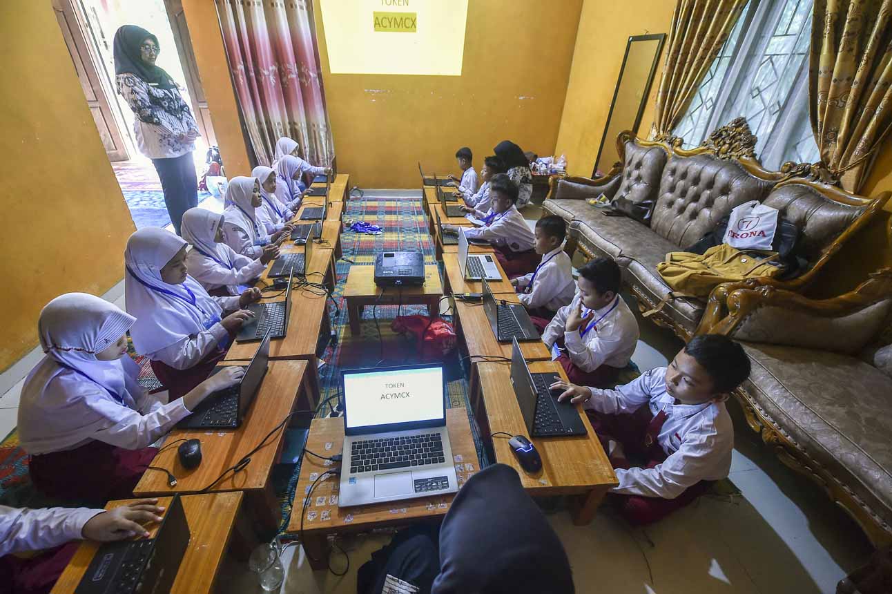 Foto: Masalah Jaringan Internet Menghambat Pelaksanaan ANBK di Batang Hari – Berita Hari Ini dari Jakarta dan Daerah Seluruh Indonesia