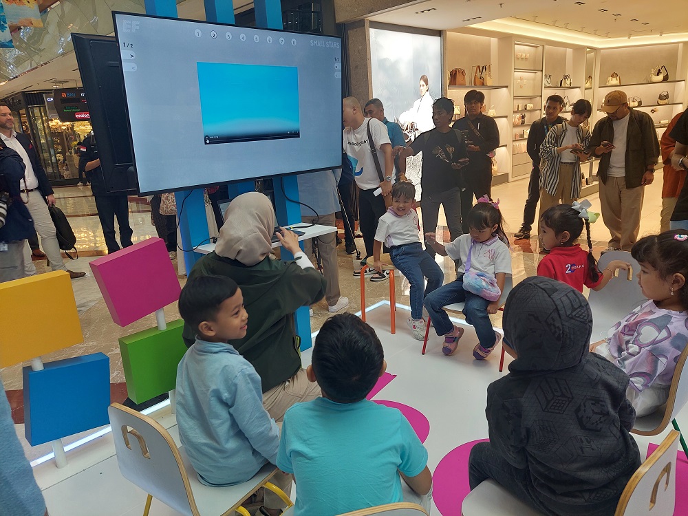 Kenapa word tidak mau berubah bahasa menjadi inggris