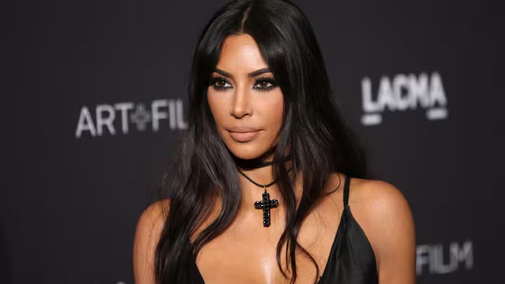 Kim Kardashian Ungkap Pengalaman Mengerikan Jadi Korban Perampokan di Paris: Kisah Penuh Ketegangan di Pengadilan