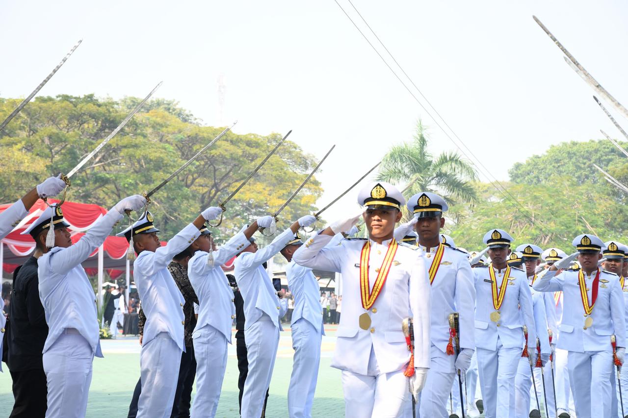 Hasilkan Kualitas SDM Terbaik, Taruna dan Taruni Poltekpel Banten Jadi Incaran Perusahaan Pelayaran Internasional