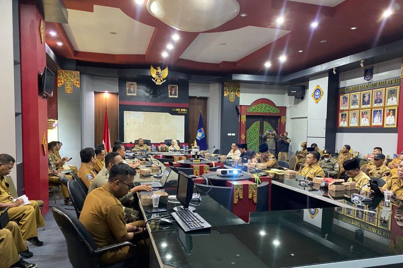 Pemkab Lombok Barat Siapkan Langkah Tegas Tertibkan Kafe Tak Berizin