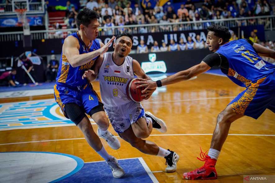 Satria Muda Menuju Semifinal IBL 2025 Setelah Kalahkan Prawira