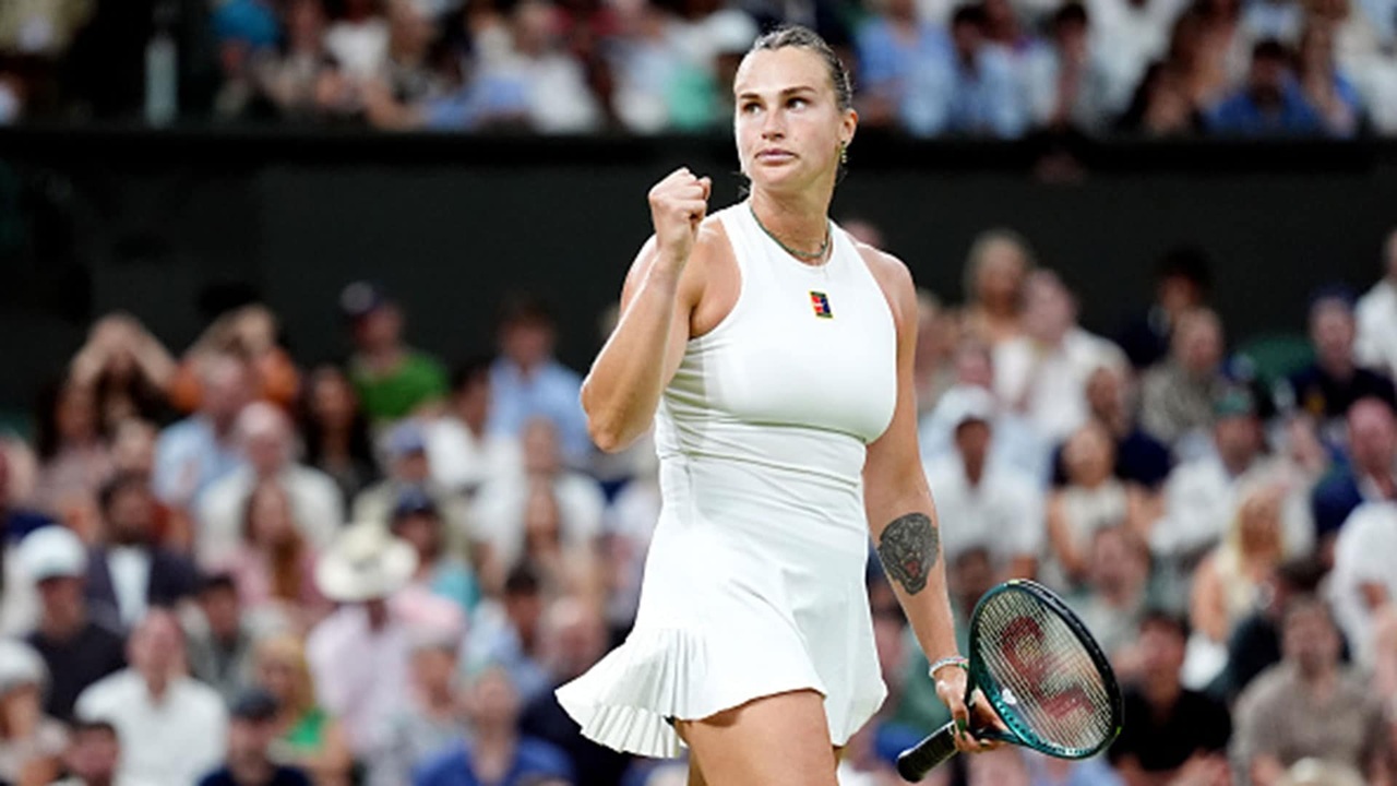 Sabalenka Kalahkan Raducanu untuk Mencapai 16 Besar Wimbledon 2025