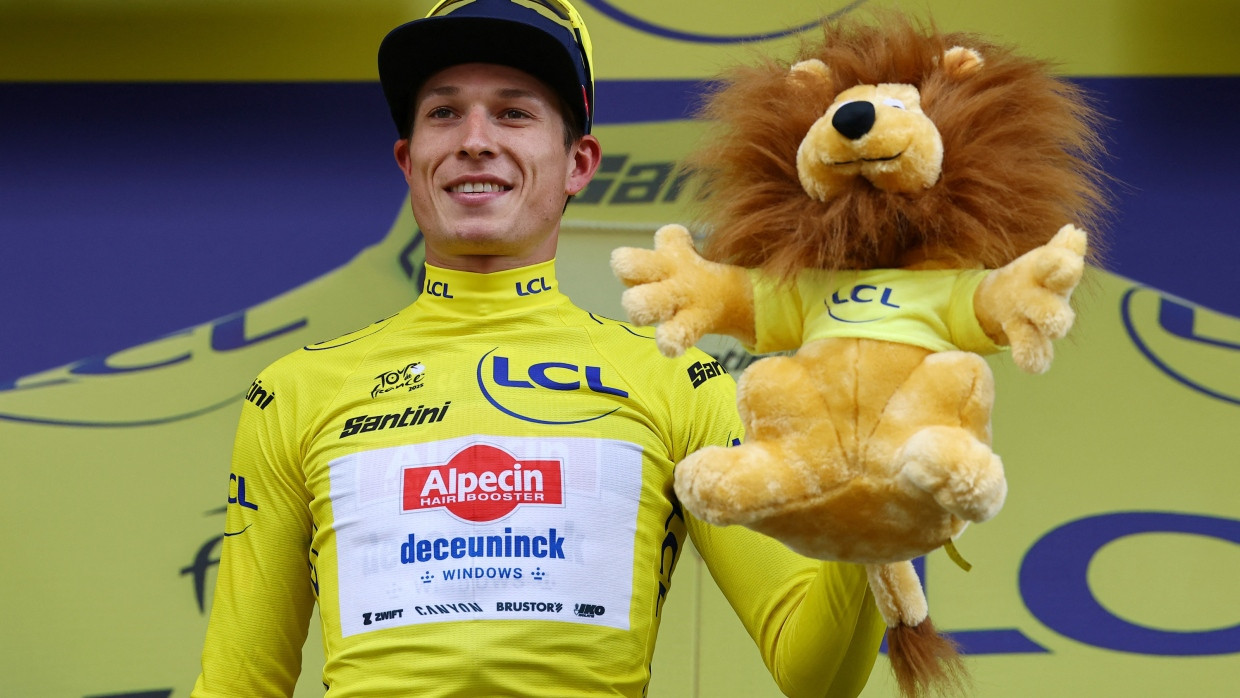 Philipsen Rebut Yellow Jersey, Vingegaard Tunjukkan Niat Serius di Etape Pembuka Tour de France