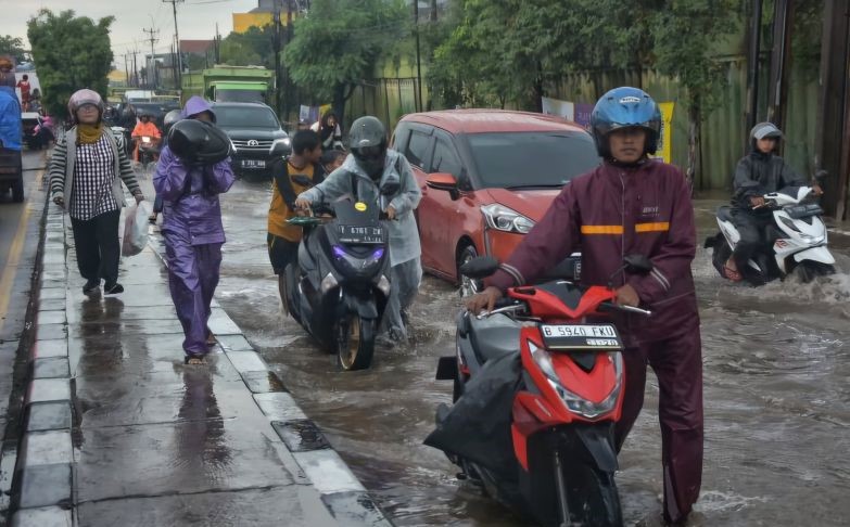 Gambar berita populer BMKG Prakirakan Mayoritas Kota Besar di Tanah Air Diguyur Hujan pada Senin Ini