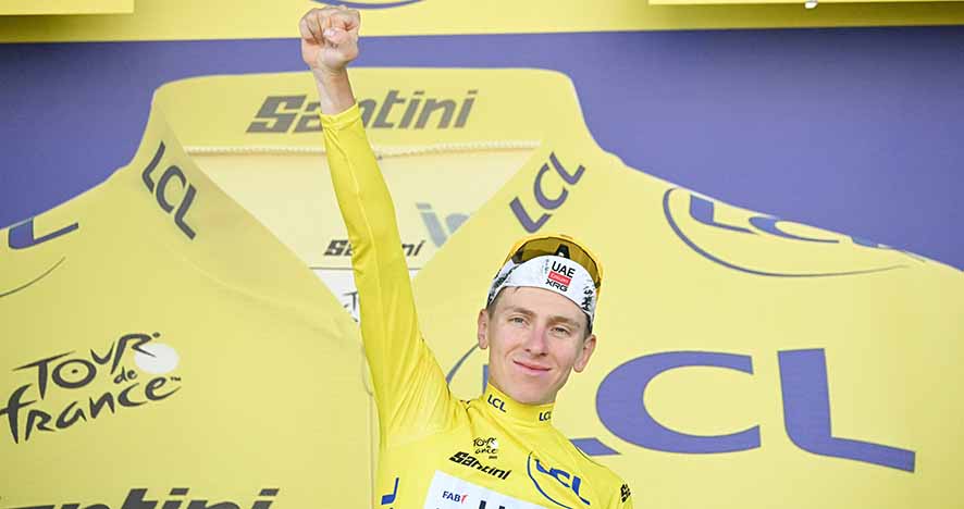 Pogacar Rebut Jersey Kuning