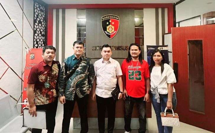 Klaim Asuransi Ditolak, Anak Nasabah Geruduk Manulife dan Laporkan ke Polisi! Ini Kronologinya