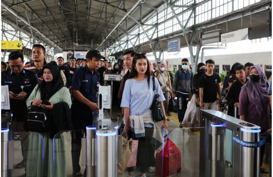 Mepet Bukan Masalah, Tiket Kereta Kini Bisa Dipesan 30 Menit Sebelum Berangkat!