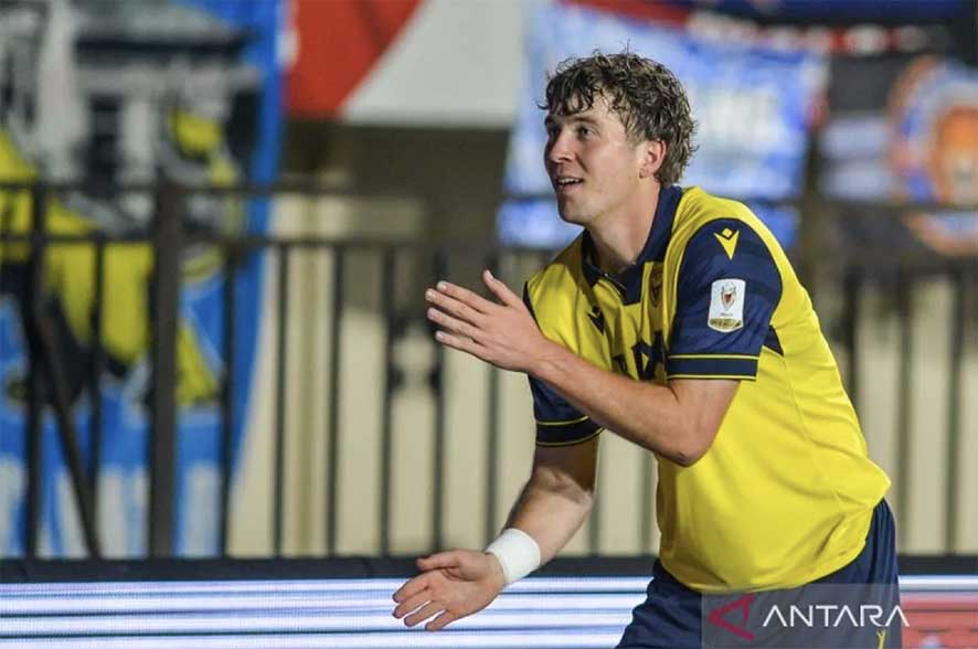 Oxford United Melangkah ke ...