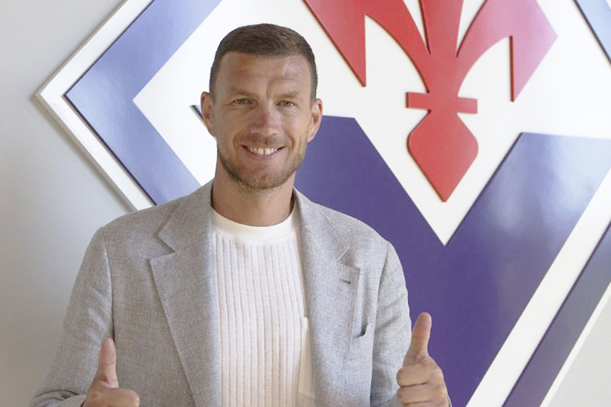 Edin Dzeko Resmi Gabung Fio...
