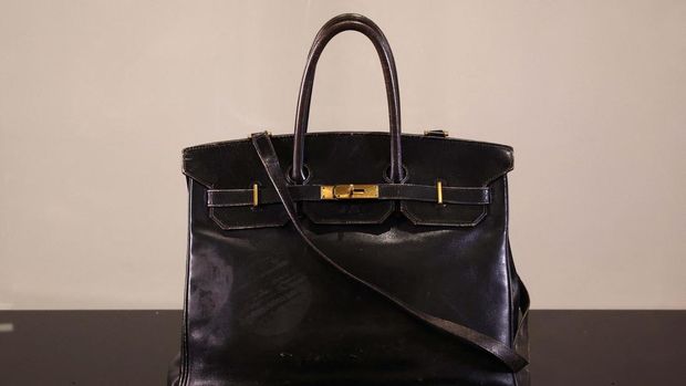 Gambar berita terkait Harga Tas Paling Gila di Seluruh Dunia. Jangan Mimpi Memiliki, Biar Tak Sakit Hati. Harganya Rp162 Miliar….!