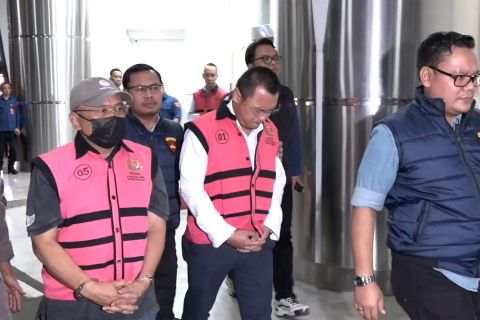 Gambar berita terkait Skandal ‘Papa Minta Saham’ hingga Impor Zatapi, Sederet Kasus Riza Chalid Sebelum Akhirnya Jadi Tersangka Pertamina