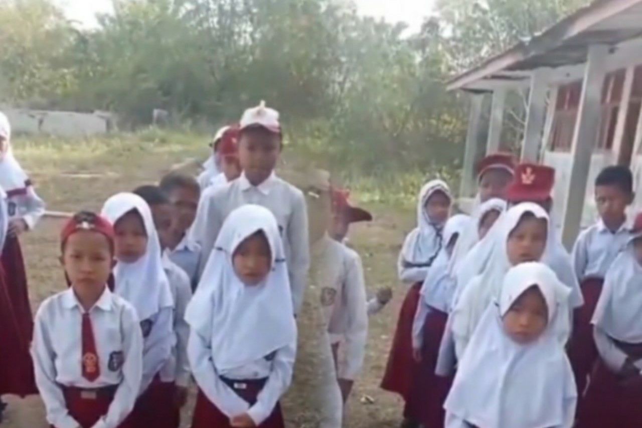 Guru Menghilang, Murid Terlantar! SD di Sumut Bikin Geger, Warga Desak Sekolah Ditutup!