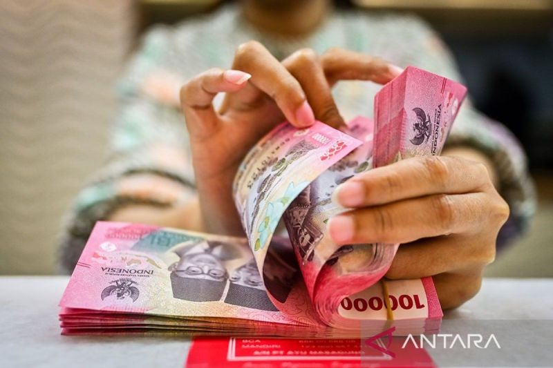 Rupiah Jumat Pagi Melemah Jadi Rp16.515 per Dollar AS