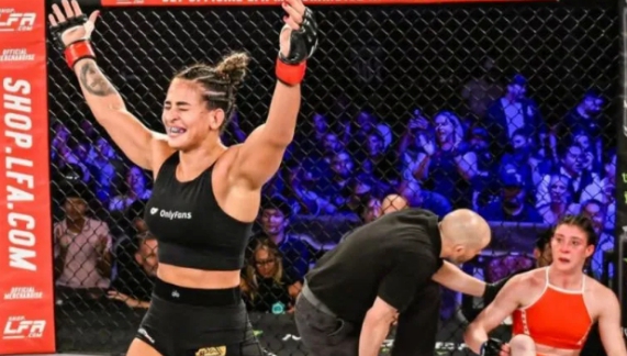 Legenda Jiu-Jitsu Bia Mesquita Siap Debut di UFC