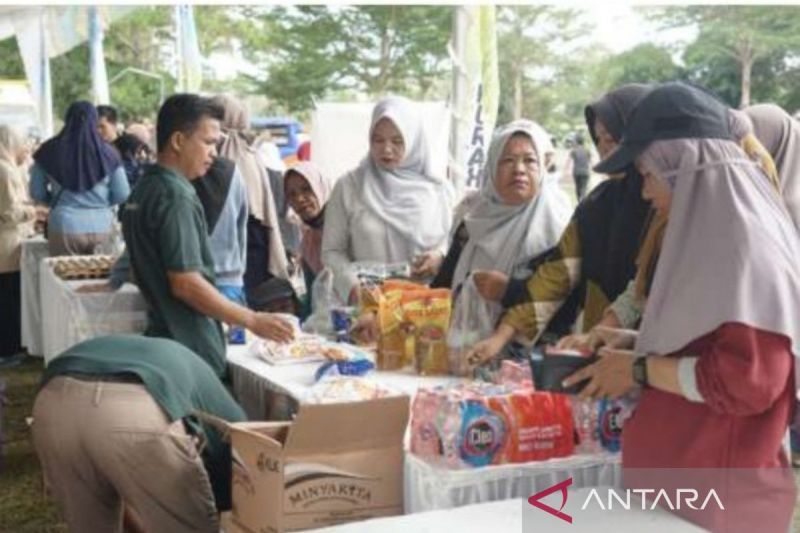 Bangka Tengah Gelar Gerakan Pangan Murah Tekan Inflasi