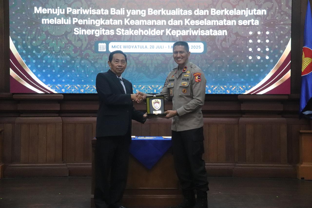 Polda Bali dan Politeknik Pariwisata Provinsi Bali Kerjasama Tingkatkan Kompetensi Polisi Pariwisata TA 2025