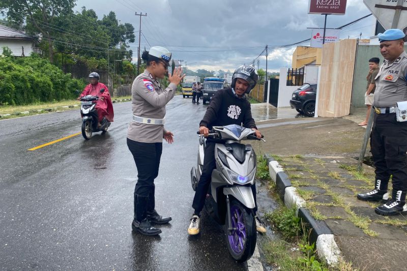 Satlantas Polres Manggarai Jaring 739 Pelanggar Lalu Lintas dalam Operasi Patuh Turangga 2025