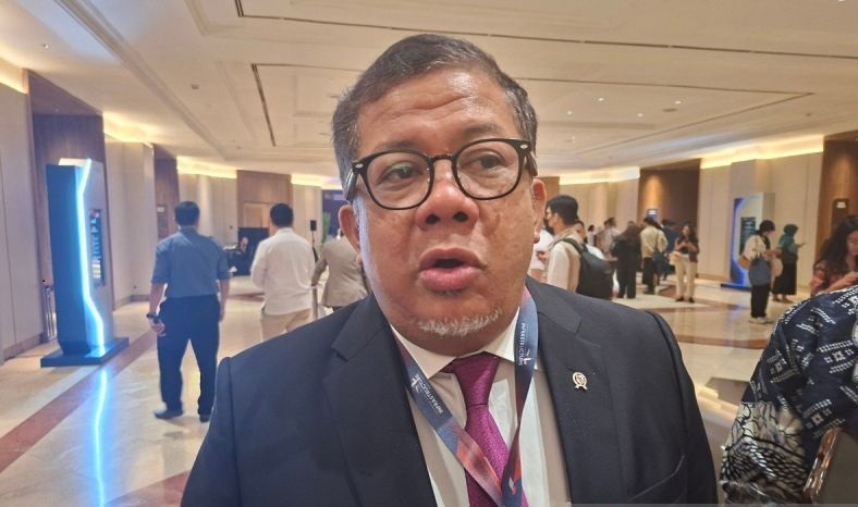 Wamen PKP: Peran Strategis Industi Baja Wujudkan Swasembada Papan