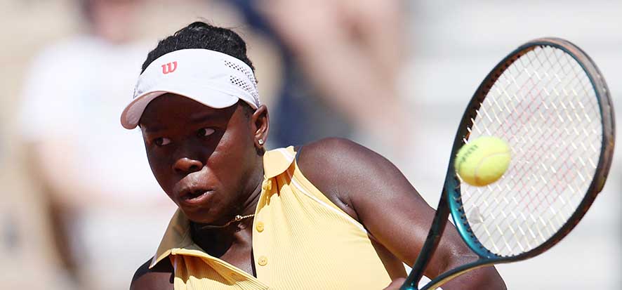 Gauff Tumbang, Rybakina Melaju