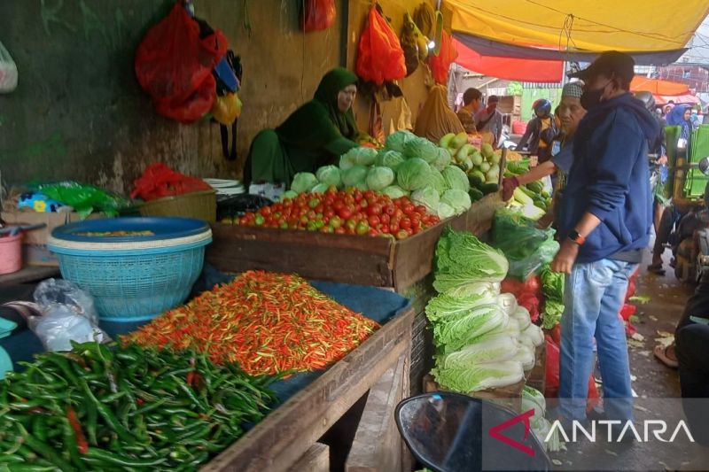 BI Sulsel Perkenalkan QRIS di Pasar Makassar untuk Inklusi Keuangan