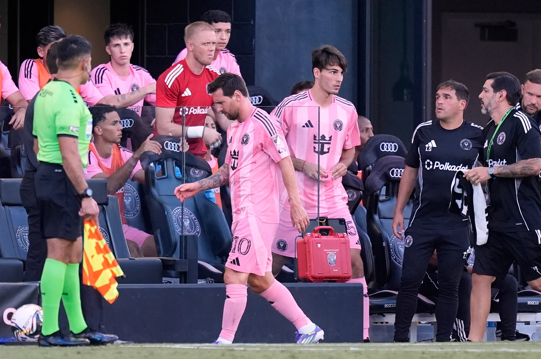 Gambar berita terkait Cedera Otot, Lionel Messi Absen Bela Inter Miami Tanpa Kepastian Waktu 