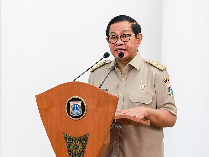 Gubernur DKI Jakarta Tunjuk...
