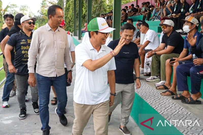 Bupati Badung Motivasi Pengembangan Potensi Atlet Sepak Bola Pedesaan