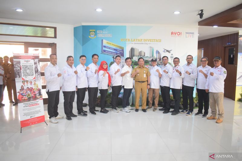 Wali Kota Tangerang Mengajak Dunia Usaha Berpartisipasi pada Bulan Dana PMI