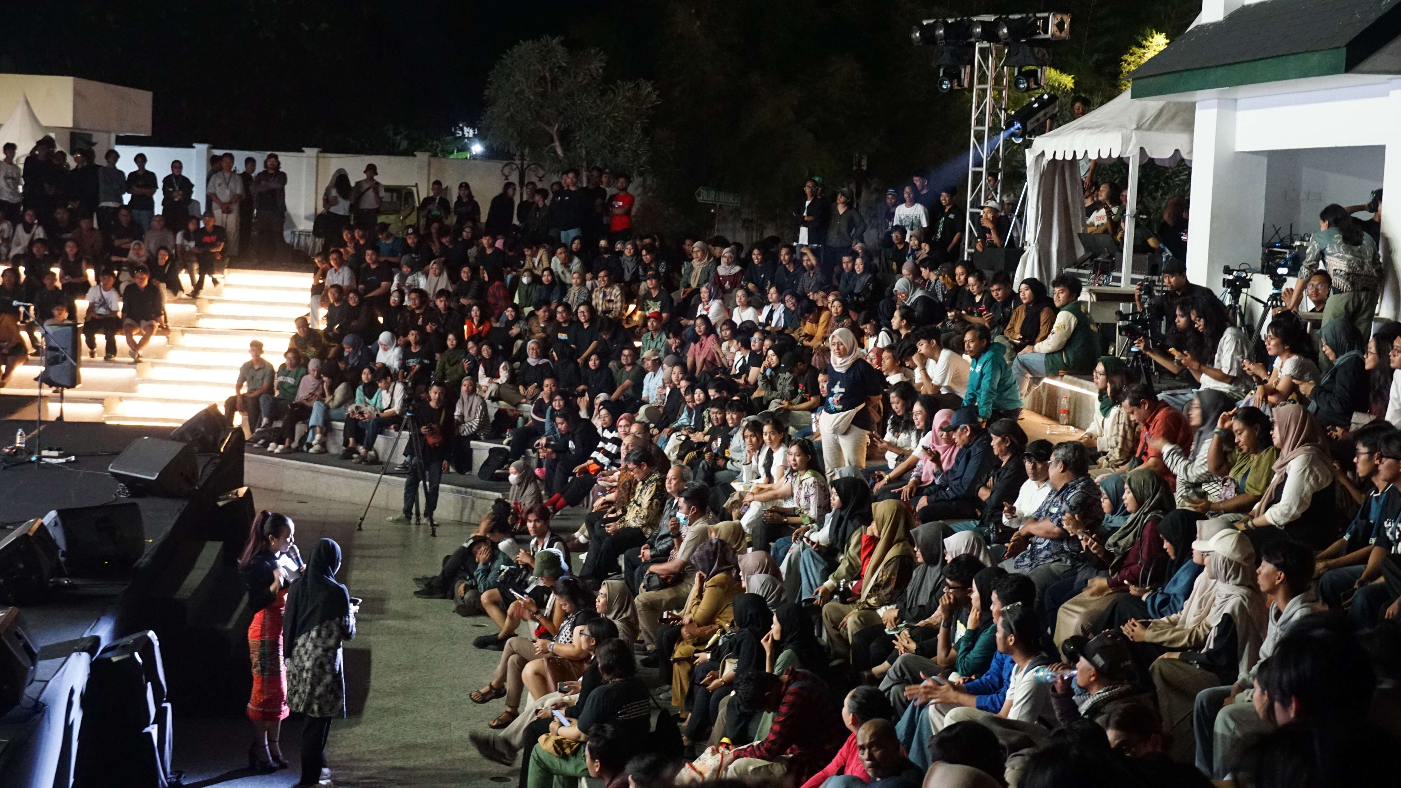 Festival Sastra Yogyakarta 2025 Ditutup, Gaungkan Yogya s...