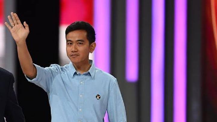 Sempat Dipakai Gibran, Jolly Roger Bukan Sekadar Simbol: Ketika Bendera Bajak Laut One Piece Diseret ke Panggung Politik Indonesia!
