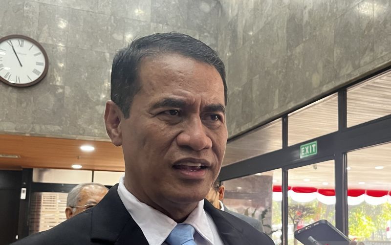 Beras Medium dan Premium Di...