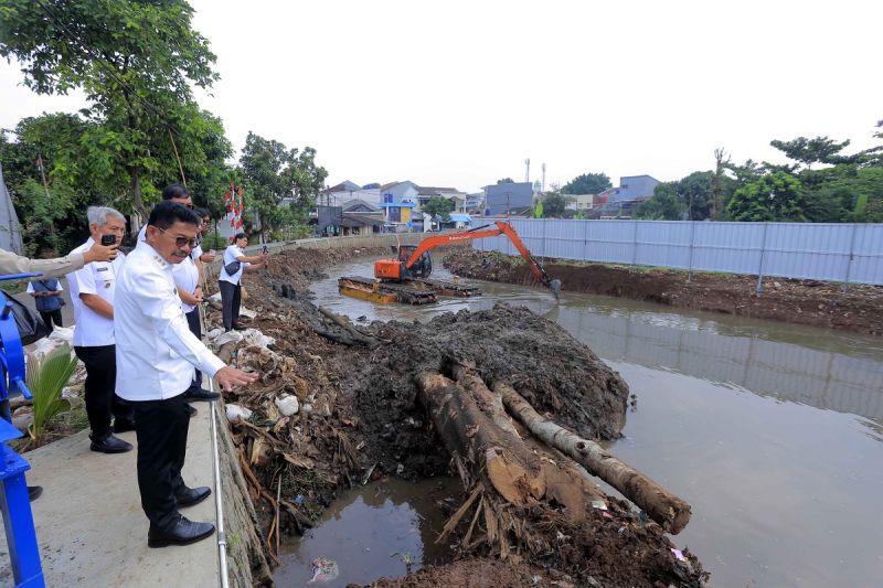 Gambar berita terkait Cegah Banjir, Pemkot Tangerang Keruk Kali untuk Menambah Kapasitas Tampung Air 