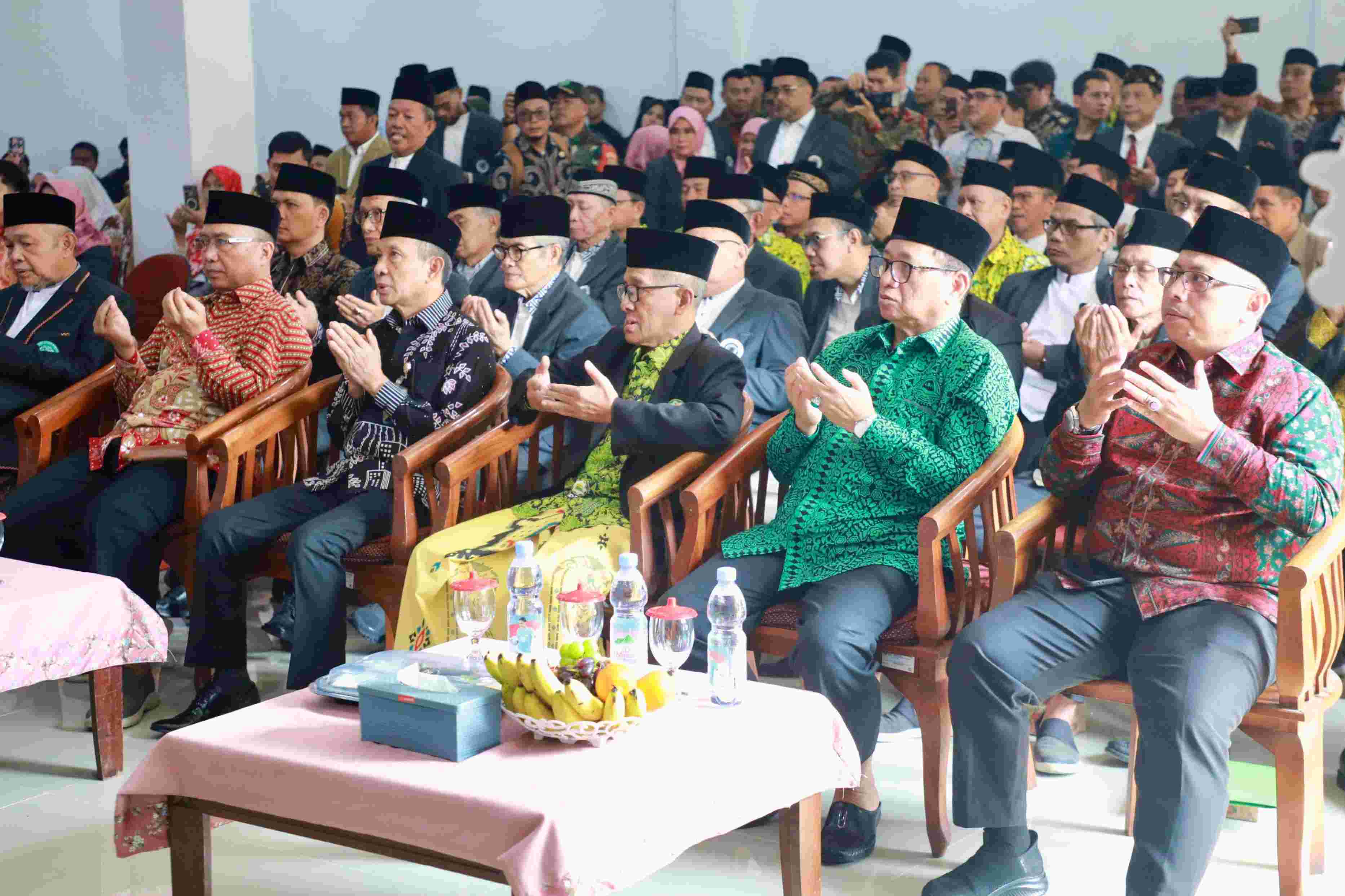 Gubernur Pramono Resmikan G...
