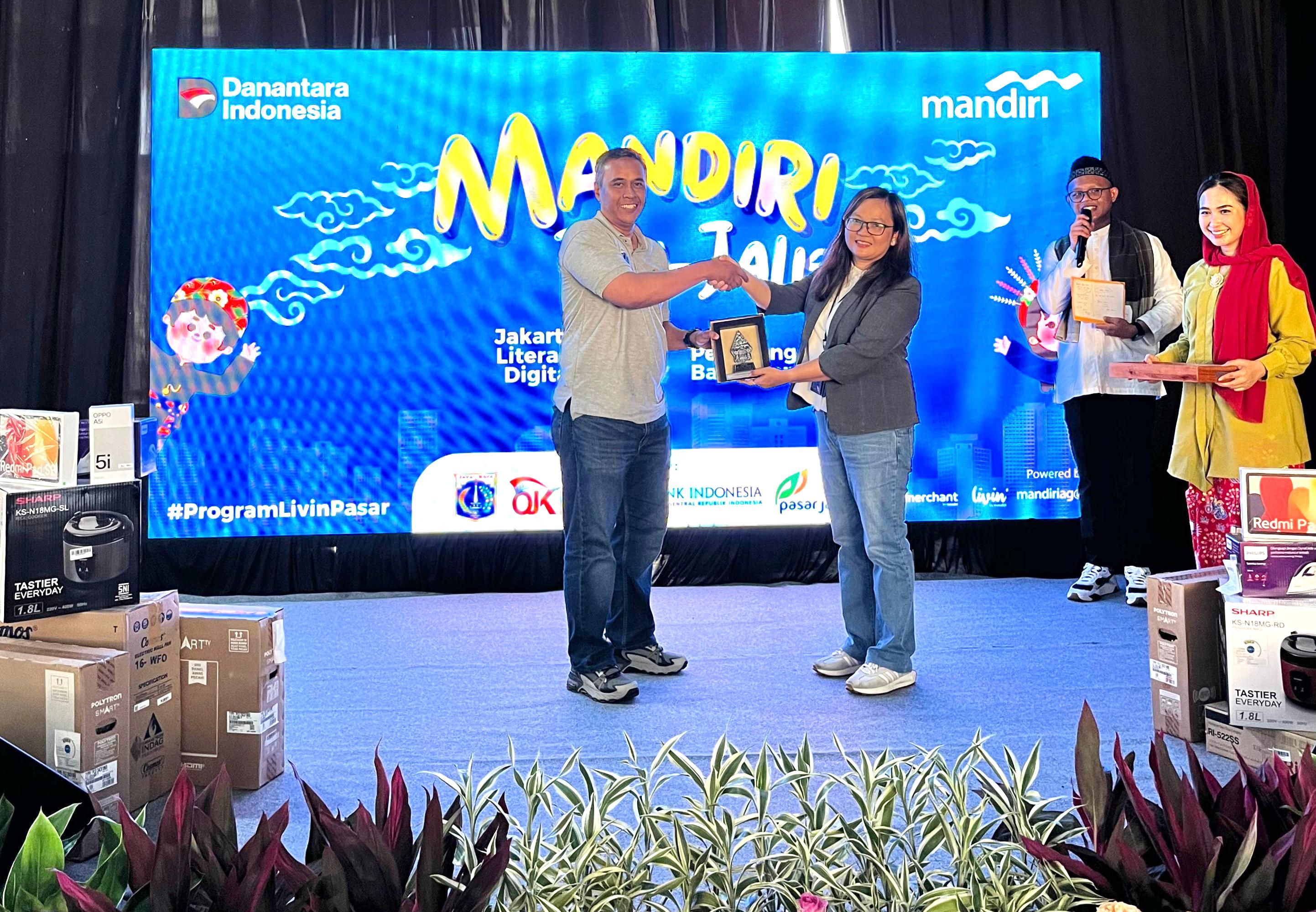 Bank Mandiri Dukung Digitalisasi Pasar Tradisional DKI Jakarta Lewat Program Mandiri Jali-Jali