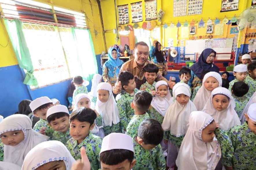 Mendongeng untuk Meningkatkan Minat Baca Usia Dini
