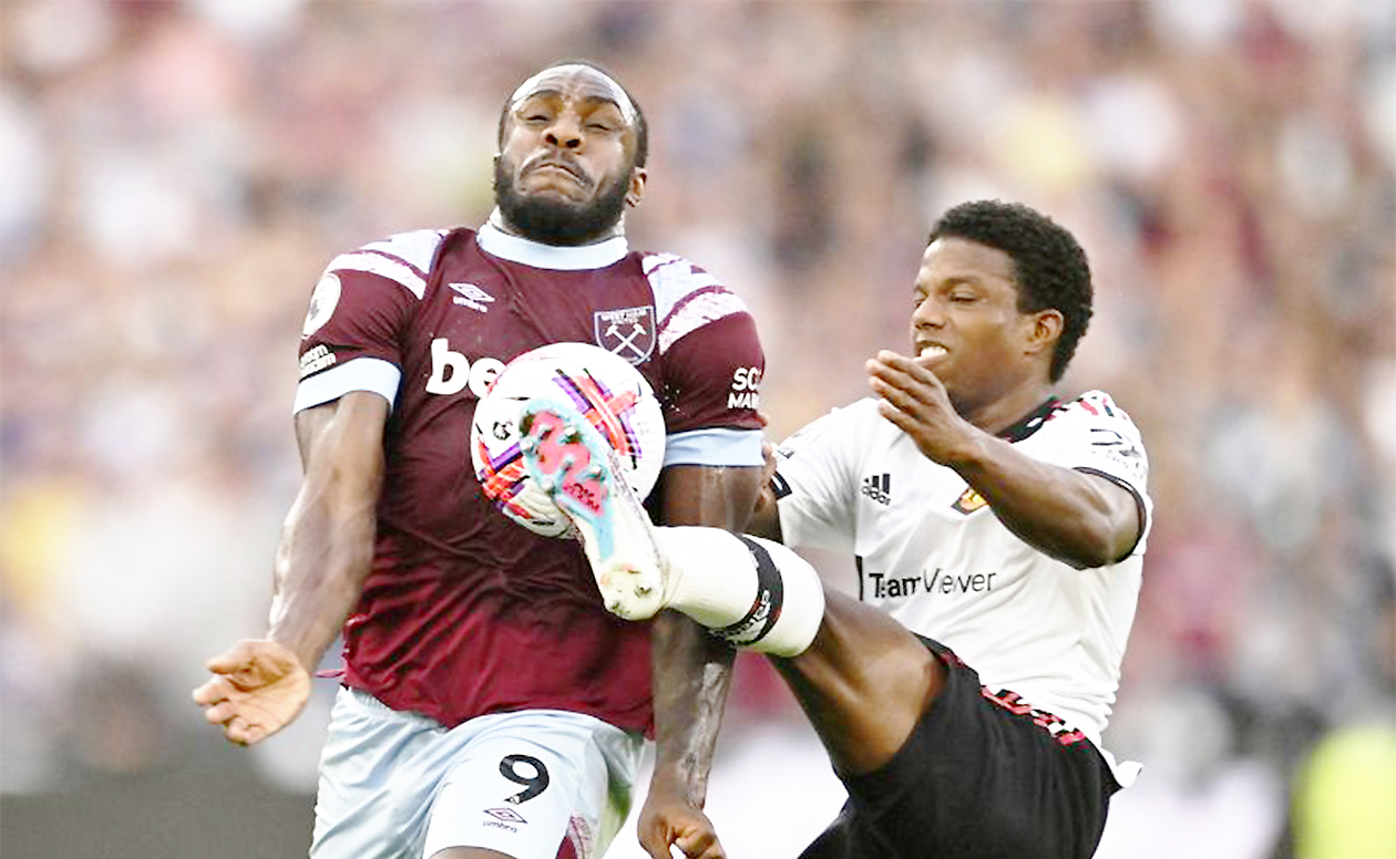 Michail Antonio Resmi Tinggalkan West Ham Setelah 10 Tahun Pengabdian