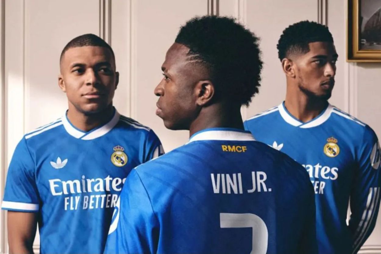Real Madrid Rilis Jersey Ke...