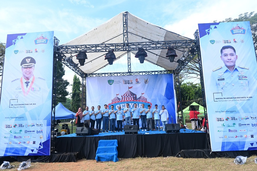 Gebyar UMKM Maros Diserbu W...