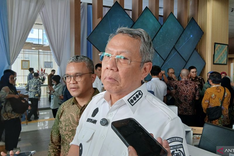 Wali Kota Tangsel Copot Kep...
