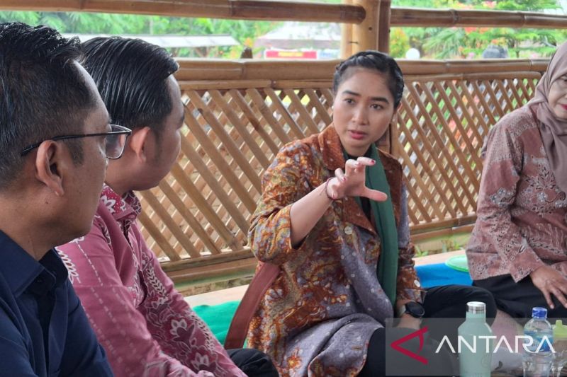 Wamenpar Dorong Desa Wisata...