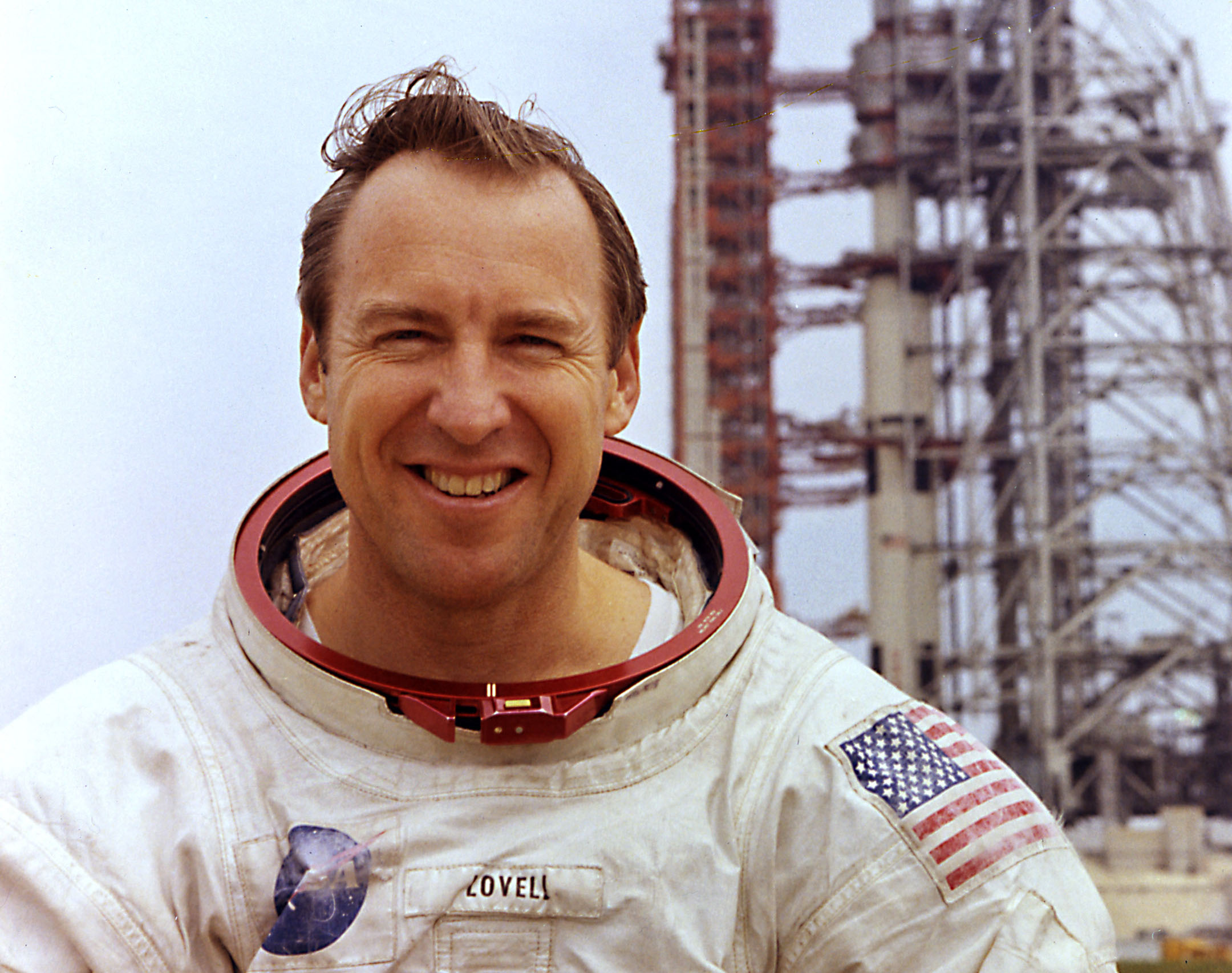 Astronot Terkemuka AS Jim Lovell Wafat