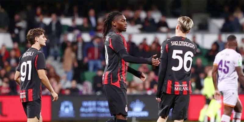 Gambar berita terkait Laga Pramusim: Sempat Unggul, AC Milan Akhirnya Bermain Imbang 1-1 dengan Leeds United