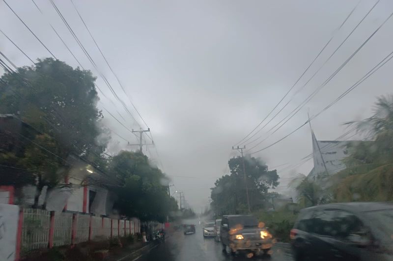 BMKG Ingatkan Warga Waspadai Cuaca Ekstrem Beberapa Hari ke Depan