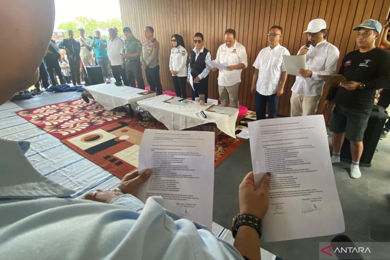 Masyarakat Pangandaran Gela...