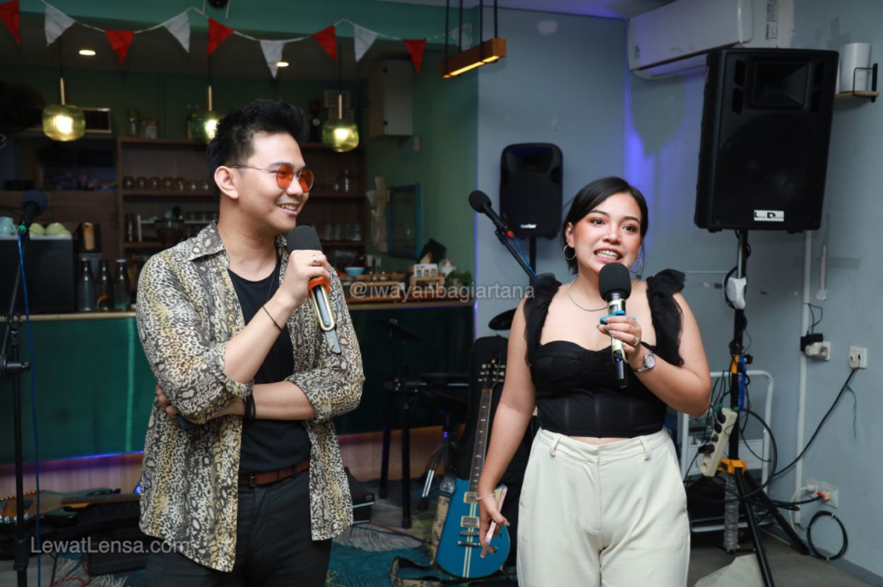 Pasangan Musisi Helma Namira dan Alif Toeanradjo Ambil Alih Program Musik Main-Main di Cipete Vol. 24