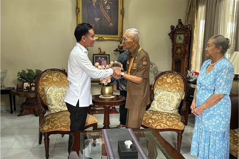 Wakil Presiden Gibran Temui Try Sutrisno, Pererat Tali Silaturahmi Nasional