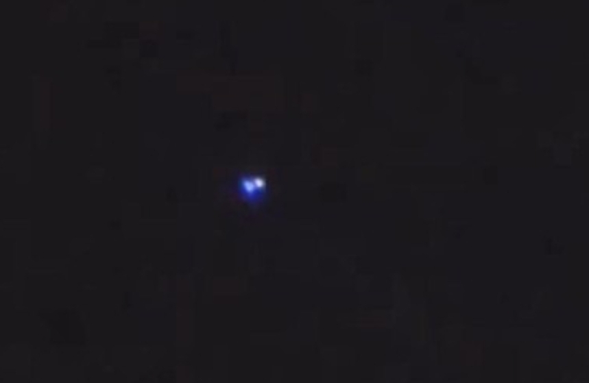 Langit Depok Bikin Heboh, Benda Bercahaya Biru Diduga UFO, BRIN Buka Fakta Mengejutkan