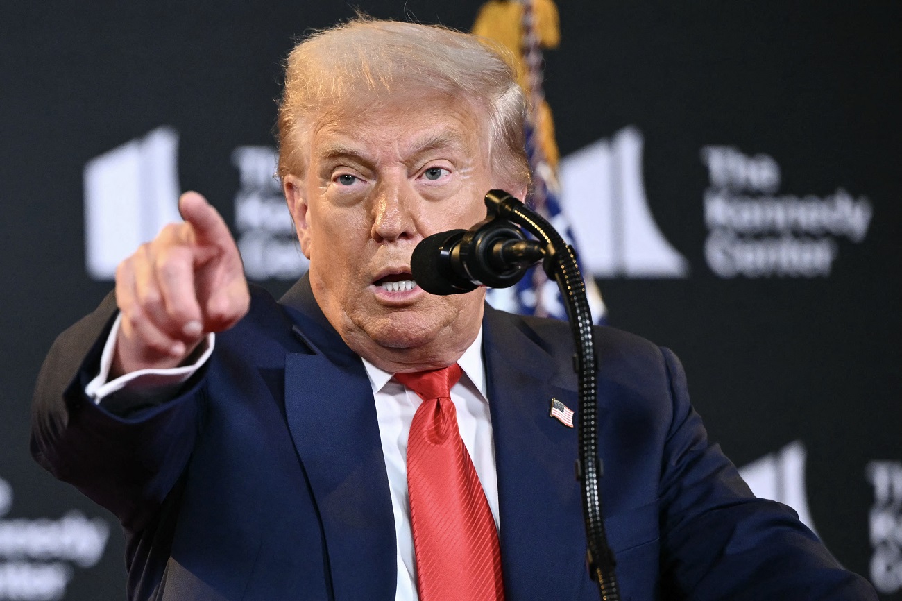Trump Ancam Putin Jika Tidak Bersedia Lakukan Gencatan Senjata